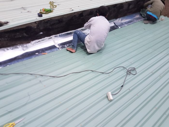 thợ chống dột mái tôn tại huyện nhà bè
